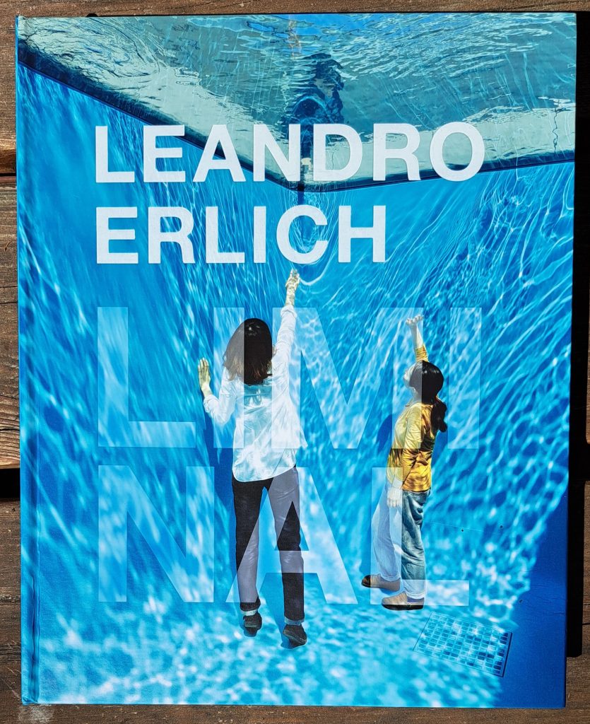 Boekomslag Dan Cameron (editor/curator) - Leandro Erlich: Liminal