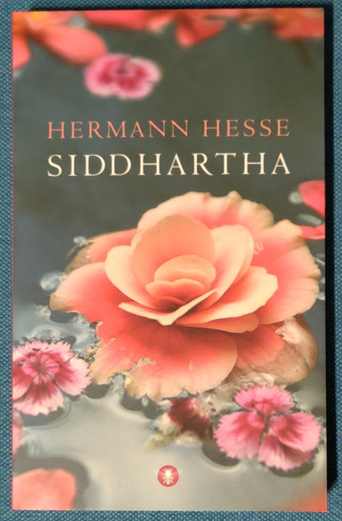 Boek Hermann Hesse - Siddharta

#DeZinVanHetBoek:
'elke zonde heeft de genade in zich, in elk klein kind is de grijsaard al aanwezig, in elke zuigeling de dood, in elk sterven het eeuwige leven.'
★★★☆☆