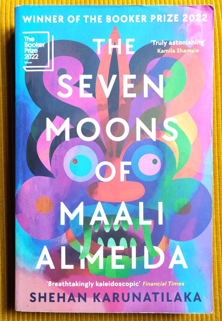 Boek Shehan Karunatilaka - The Seven Moons of Maali Almeida

#DeZinVanHetBoek:
'They want you to forget. Because when you forget, nothing changes.'★★★☆☆
