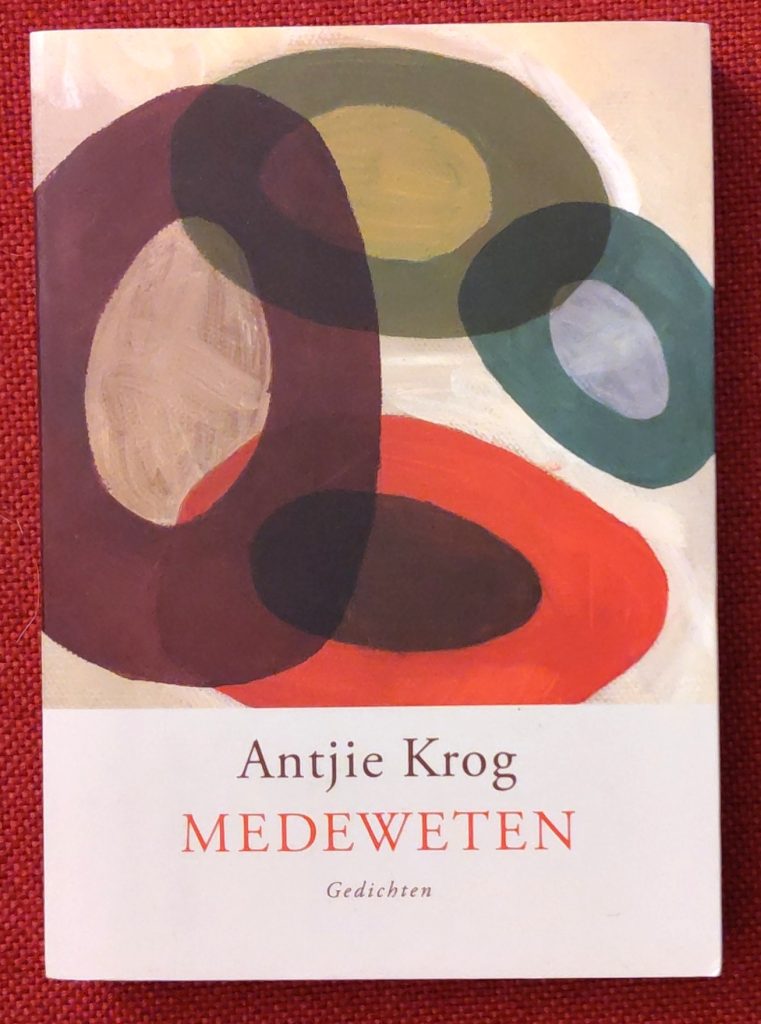 Boek Antjie Krog - Medeweten

#DeZinVanHetBoek:
'laat een woord dwars door je heen komen' ★★☆☆☆
